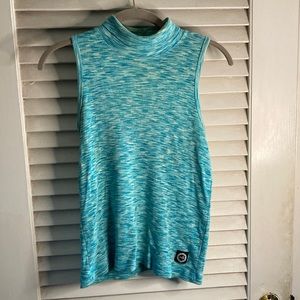 Levi Strauss - L blue marbled sleeveless turtleneck top